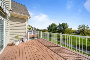 1061 Terrace Ct, Geneva, WI 53147 - Photo 3