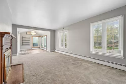 1221  Jefferson St, Racine, WI 53404 - Photo 7