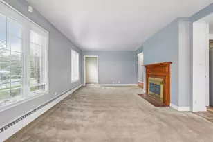 1221 Jefferson St, Racine, WI 53404 - Photo 9