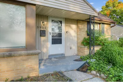 3911 N 77th St, Milwaukee, WI 53222 - Photo 3