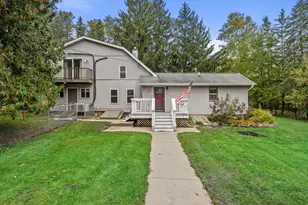 590 Decorah Rd, Trenton, WI 53095 - Photo 3