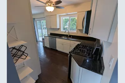 370 N Bobolink Dr, Brookfield, WI 53005 - Photo 5
