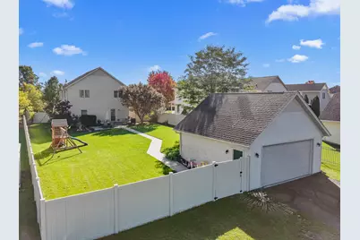 1109  Hidden Creek Ln, Burlington, WI 53105 - Photo 27