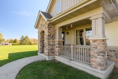 2411 W Drexel Ave, Oak Creek, WI 53154 - Photo 23