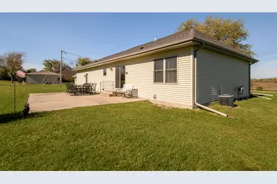 2411 W Drexel Ave, Oak Creek, WI 53154 - Photo 29