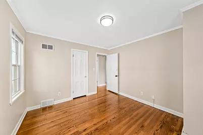 2320 N 68th St, Wauwatosa, WI 53213 - Photo 15