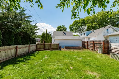 2320 N 68th St, Wauwatosa, WI 53213 - Photo 35