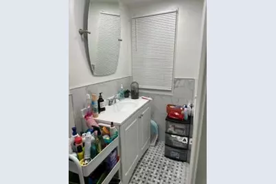 2225 W Hampton Ave, Milwaukee, WI 53209 - Photo 5