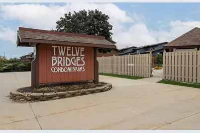 3925 S 84th St #4, Greenfield, WI 53228 - Photo 25