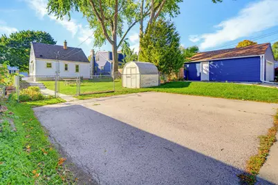 4570 S Lenox St, Milwaukee, WI 53207 - Photo 27