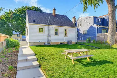 4570 S Lenox St, Milwaukee, WI 53207 - Photo 25