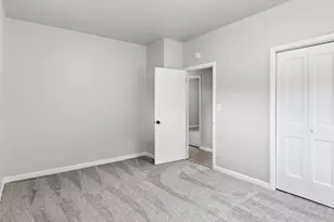 343 W Manor Cir, Bayside, WI 53217 - Photo 21