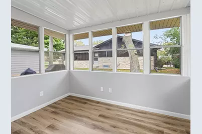 343 W Manor Cir, Bayside, WI 53217 - Photo 25