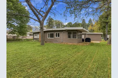 343 W Manor Cir, Bayside, WI 53217 - Photo 29