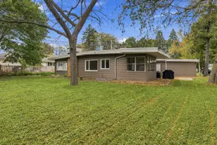 343 W Manor Cir, Bayside, WI 53217 - Photo 29