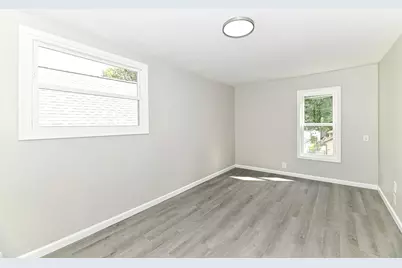 3754 S Rutland Ave, Saint Francis, WI 53235 - Photo 35