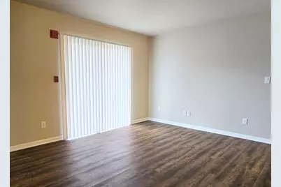 W168N11065  Ashbury Cir #4, Germantown, WI 53022 - Photo 13