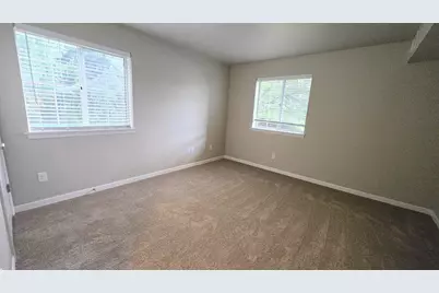 W168N11065  Ashbury Cir #4, Germantown, WI 53022 - Photo 15