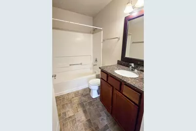 W168N11065  Ashbury Cir #4, Germantown, WI 53022 - Photo 23