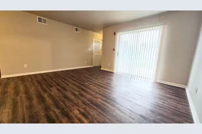 W168N11065  Ashbury Cir #4, Germantown, WI 53022 - Photo 17