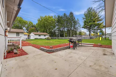 297  Walnut Dr, Onalaska, WI 54650 - Photo 29