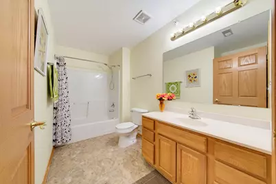 6020 S Buckhorn Ave #304, Cudahy, WI 53110 - Photo 19