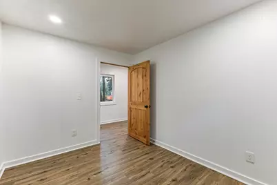 1425  Ellis Ave, Racine, WI 53402 - Photo 13