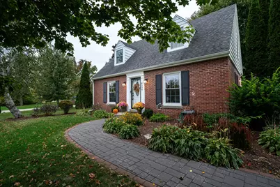 8339 N Santa Monica Blvd, Fox Point, WI 53217 - Photo 35