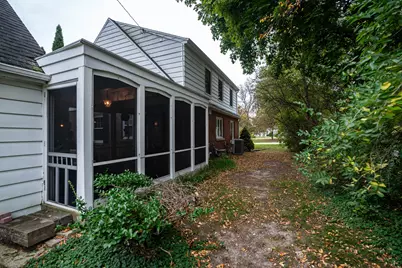 8339 N Santa Monica Blvd, Fox Point, WI 53217 - Photo 29