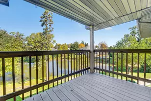 9410 W Loomis Rd, Franklin, WI 53132 - Photo 35