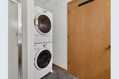 9410 W Loomis Rd #2, Franklin, WI 53132 - Photo 17