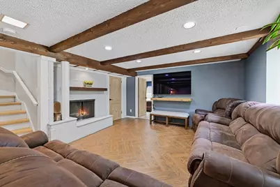 795 W Monrovia Ave, Glendale, WI 53217 - Photo 23