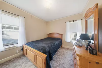 3014 N 47th St, Milwaukee, WI 53210 - Photo 11
