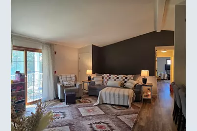 2134  Marie Ct #4, West Bend, WI 53095 - Photo 3