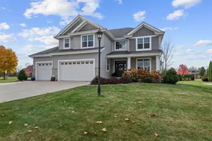 S88W19289 Timberbrook Dr, Muskego, WI 53150 - Photo 1