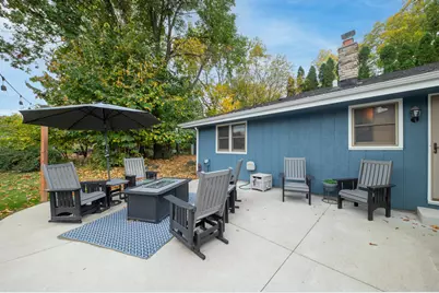 12775 W Scarborough Dr, New Berlin, WI 53151 - Photo 27