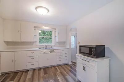 1513 S Ninth St, Watertown, WI 53094 - Photo 7