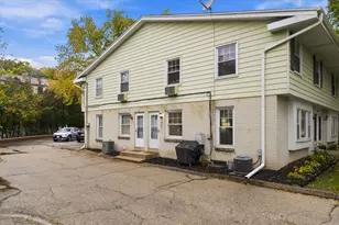969 N 123rd St, Wauwatosa, WI 53226 - Photo 27