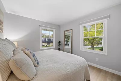 969 N 123rd St, Wauwatosa, WI 53226 - Photo 13