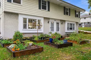 969 N 123rd St, Wauwatosa, WI 53226 - Photo 25
