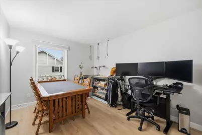 969 N 123rd St, Wauwatosa, WI 53226 - Photo 21