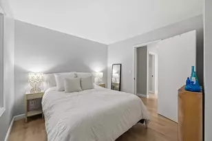 969 N 123rd St, Wauwatosa, WI 53226 - Photo 19