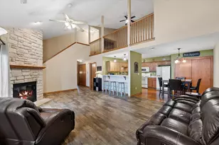 N161W19088 Oakland Dr, Jackson, WI 53037 - Photo 5