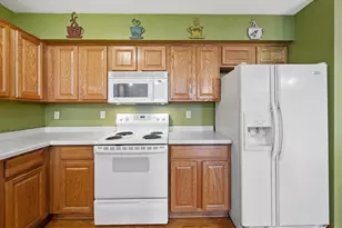 N161W19088 Oakland Dr, Jackson, WI 53037 - Photo 23