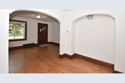 4400 S 124th St, Greenfield, WI 53228 - Photo 11