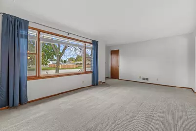3202  22nd Ave, Kenosha, WI 53140 - Photo 5