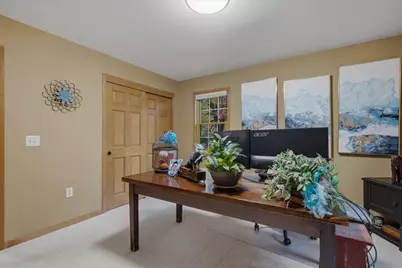 831  Lorrin Pl #15, West Bend, WI 53095 - Photo 21