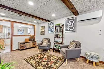 750 N 115th St, Wauwatosa, WI 53226 - Photo 7