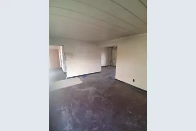 4  Sherman Ter #6, Madison, WI 53704 - Photo 3