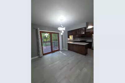 4241 S Griffin Ave, Milwaukee, WI 53207 - Photo 9